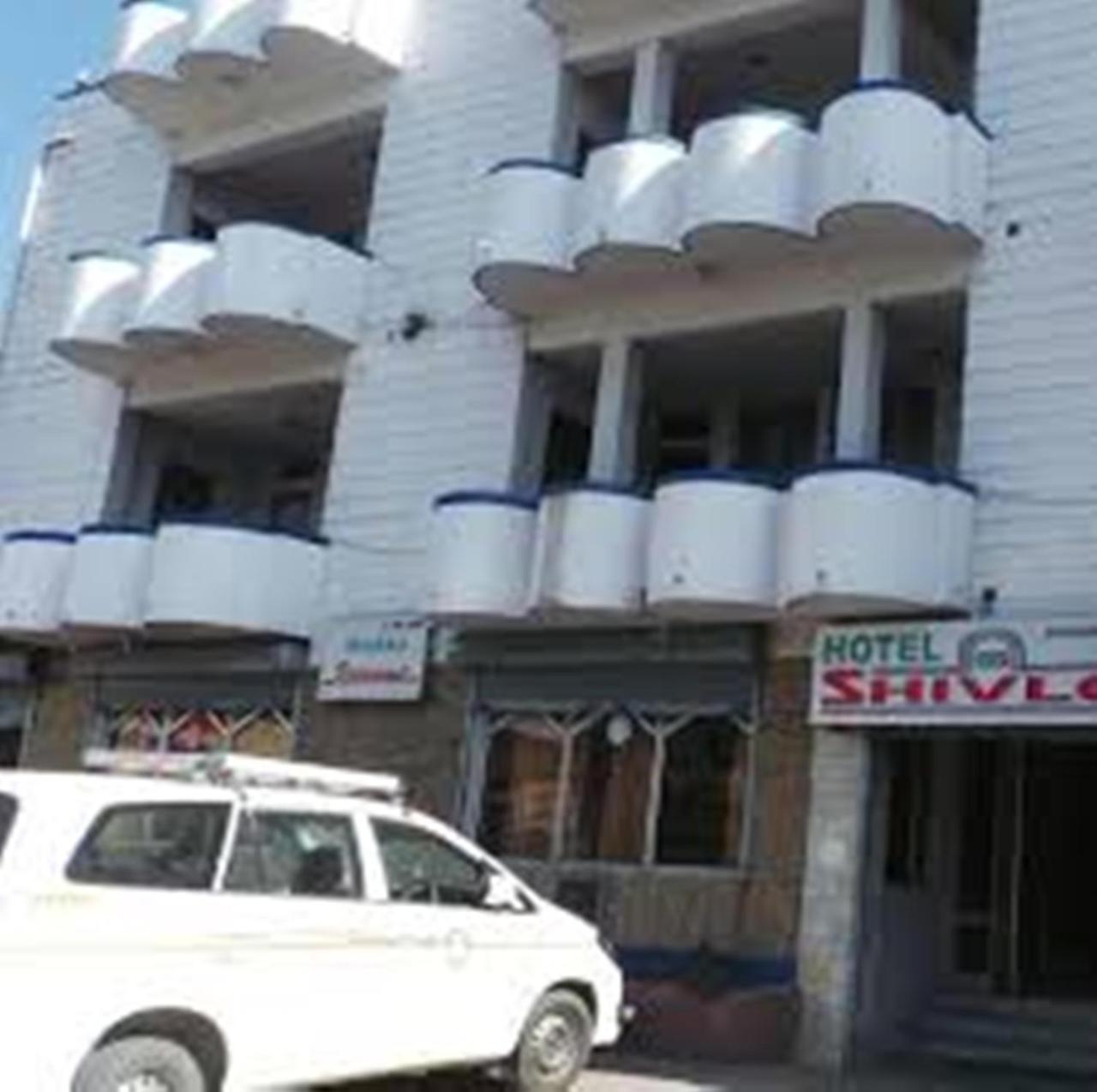 Hotel Shivlok Rishīkesh Extérieur photo